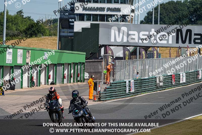 enduro digital images;event digital images;eventdigitalimages;mallory park;mallory park photographs;mallory park trackday;mallory park trackday photographs;no limits trackdays;peter wileman photography;racing digital images;trackday digital images;trackday photos